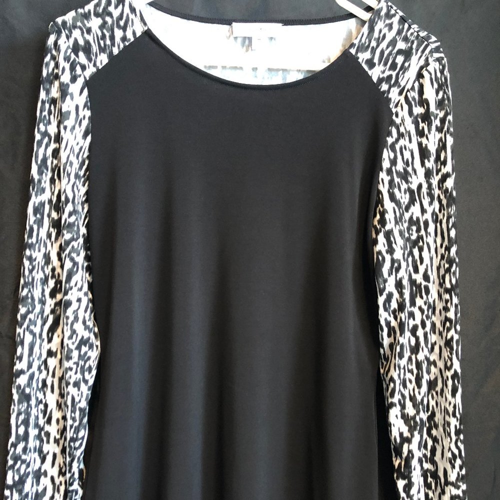 Colorblock-Animal Print top